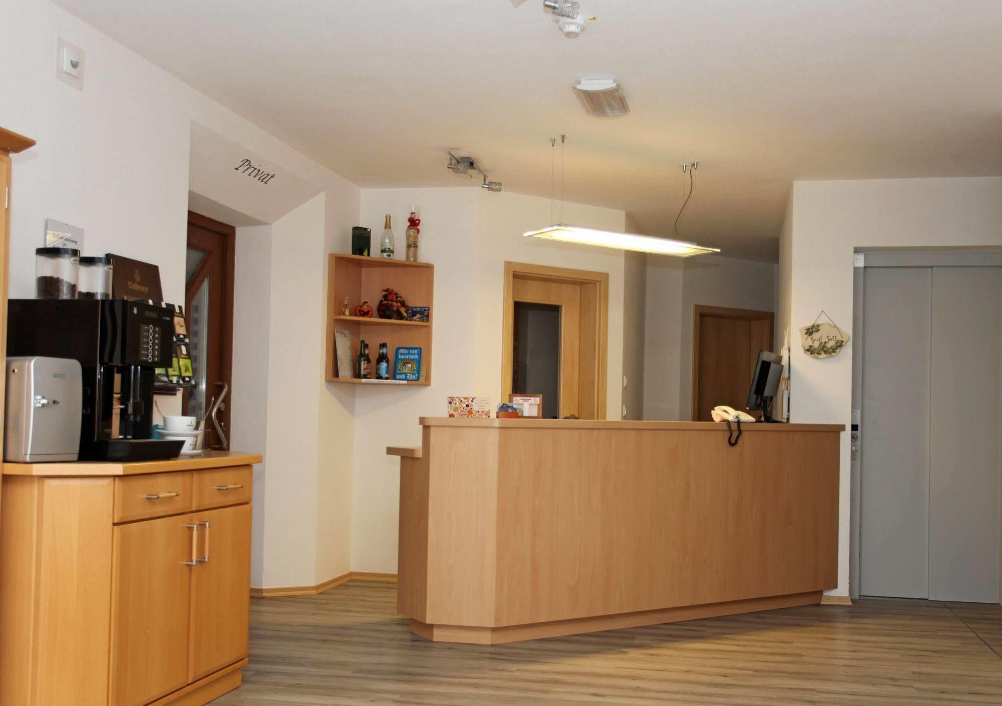 Hotel garni Hopfengold Wolnzach Esterno foto