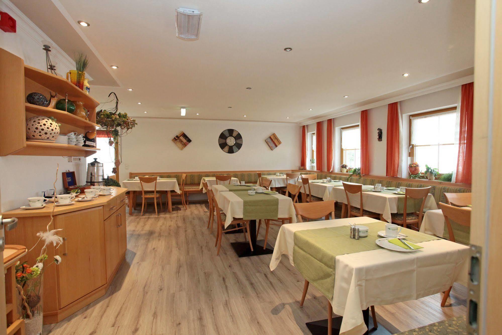 Hotel garni Hopfengold Wolnzach Esterno foto