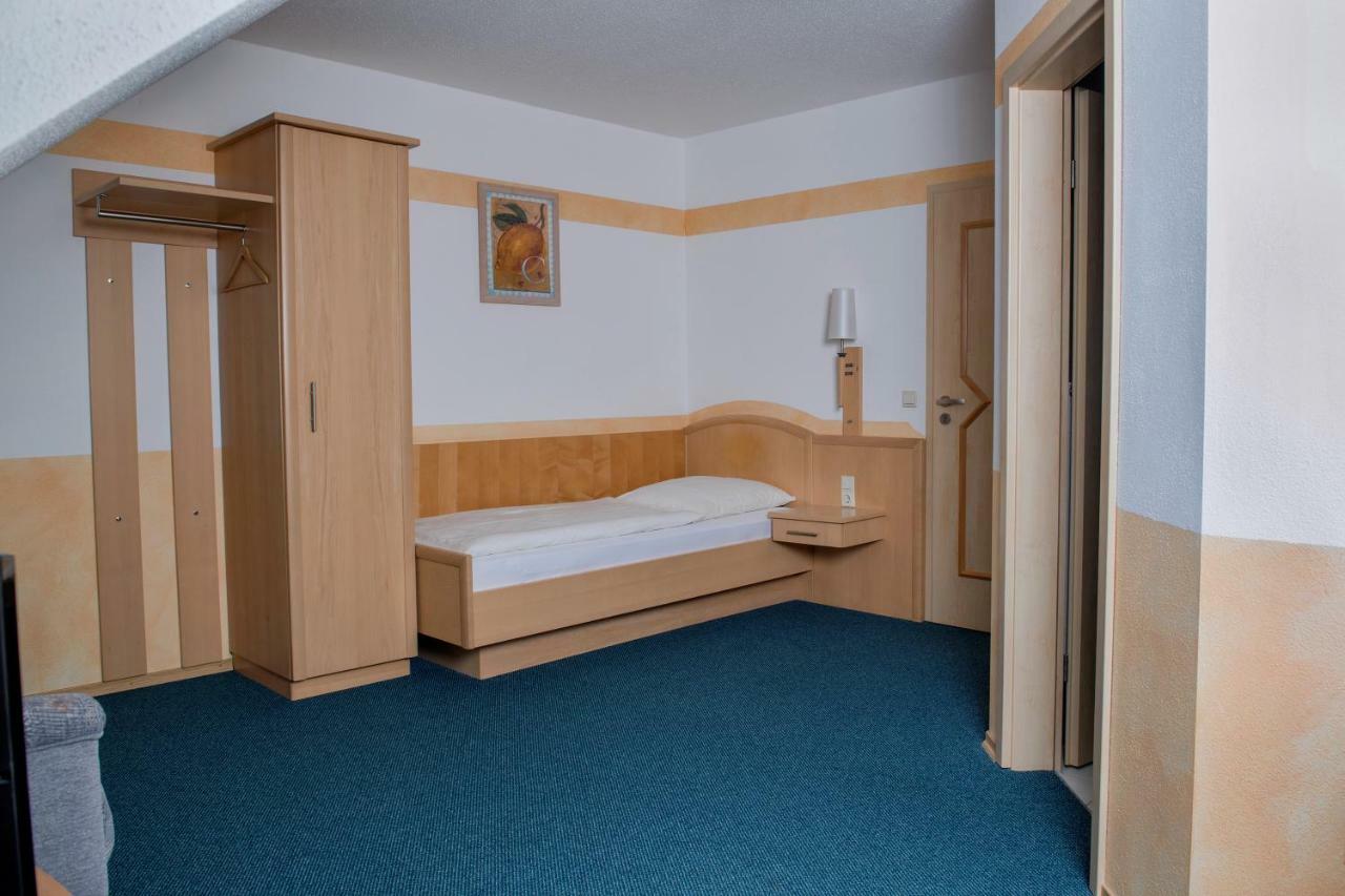 Hotel garni Hopfengold Wolnzach Esterno foto